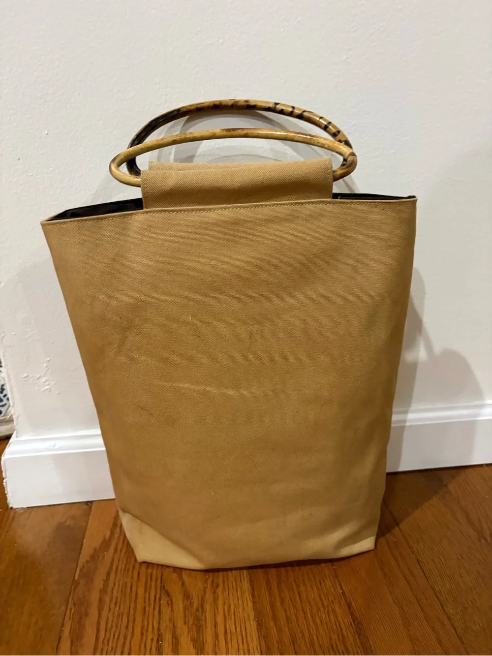 Vintage Heirloom Designs tote bag with bamboo handles